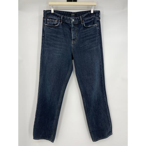 GRLFRND | Helena Straight Leg Jeans in Santi Dark Wash 30 - Picture 3 of 13